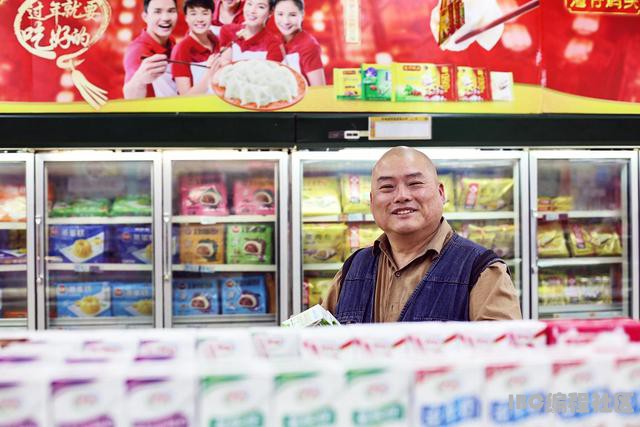 百度胖老师吧上海市公 安局轨道交通分局石宇玉老师求救  抖音快手百度贴吧百科图片视频知道搜索上海胖老师 ...