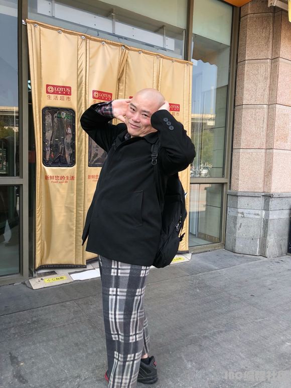 百度胖老师吧上海市公 安局轨道交通分局石宇玉老师求救  抖音快手百度贴吧百科图片视频知道搜索上海胖老师 ...