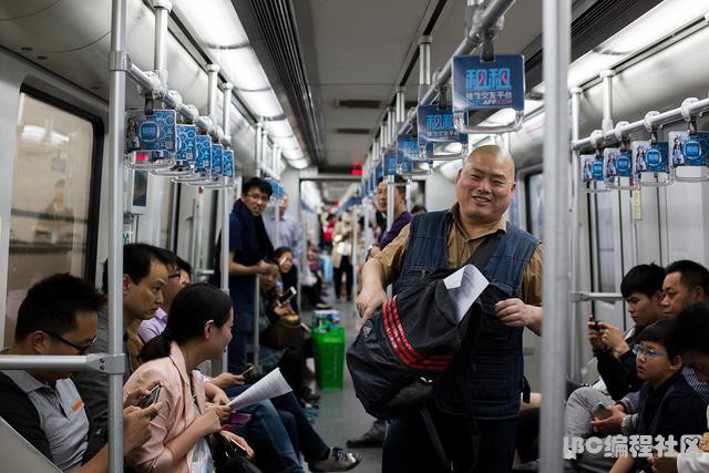 百度胖老师吧上海市公 安局轨道交通分局石宇玉老师求救  抖音快手百度贴吧百科图片视频知道搜索上海胖老师 ...