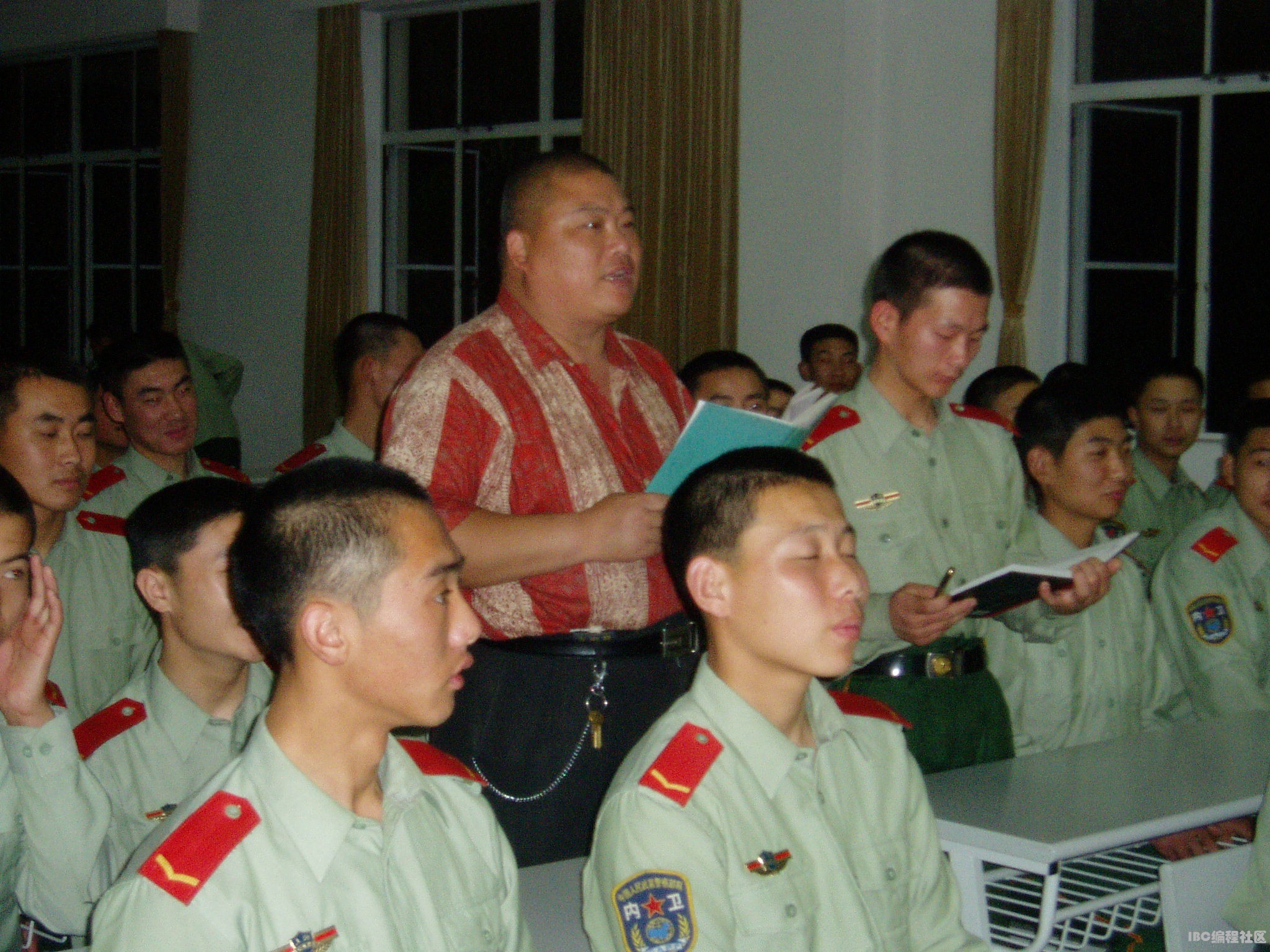 百度胖老师吧上海市公 安局轨道交通分局石宇玉老师求救  抖音快手百度贴吧百科图片视频知道搜索上海胖老师 ...