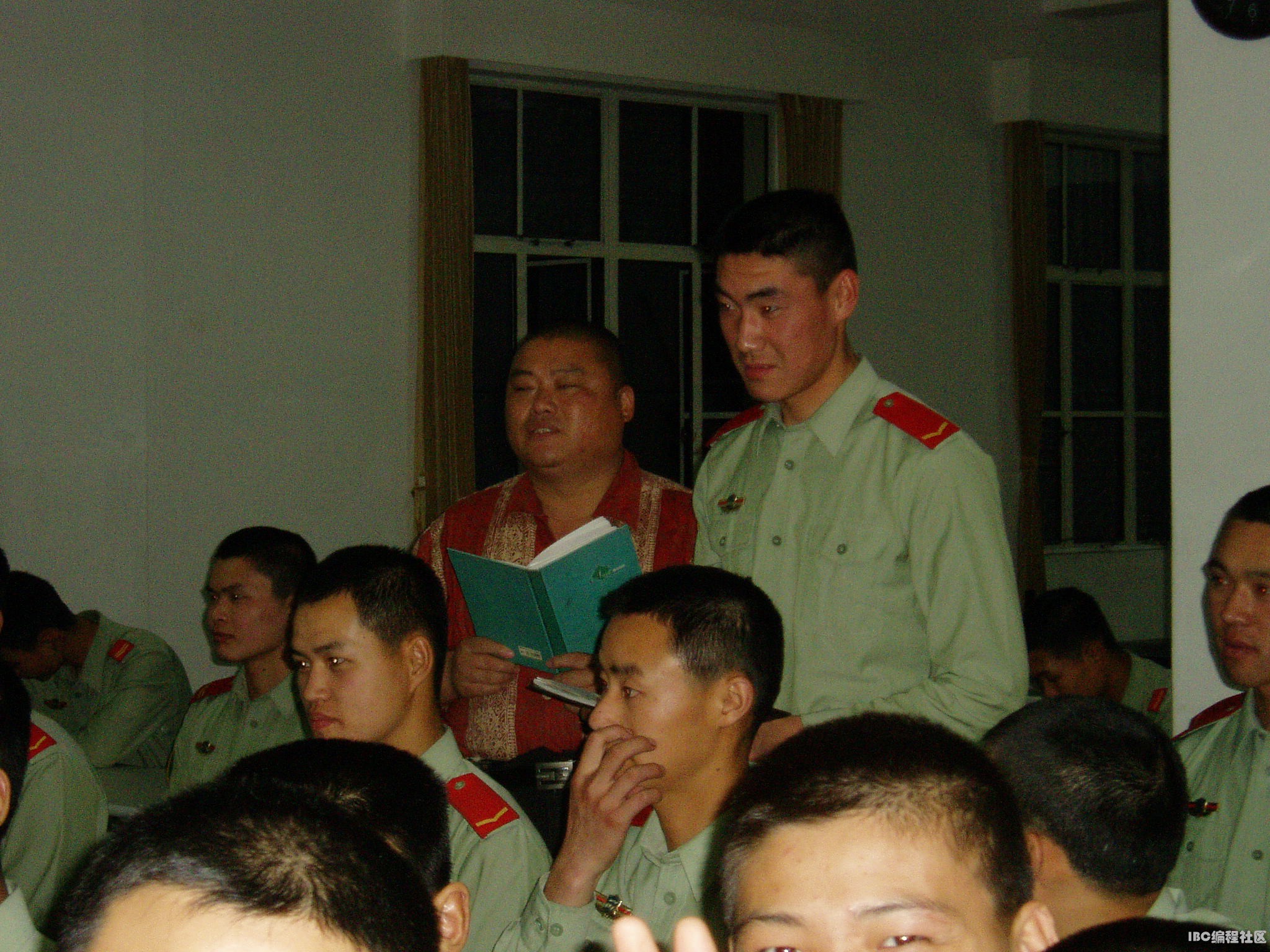 百度胖老师吧上海市公 安局轨道交通分局石宇玉老师求救  抖音快手百度贴吧百科图片视频知道搜索上海胖老师 ...