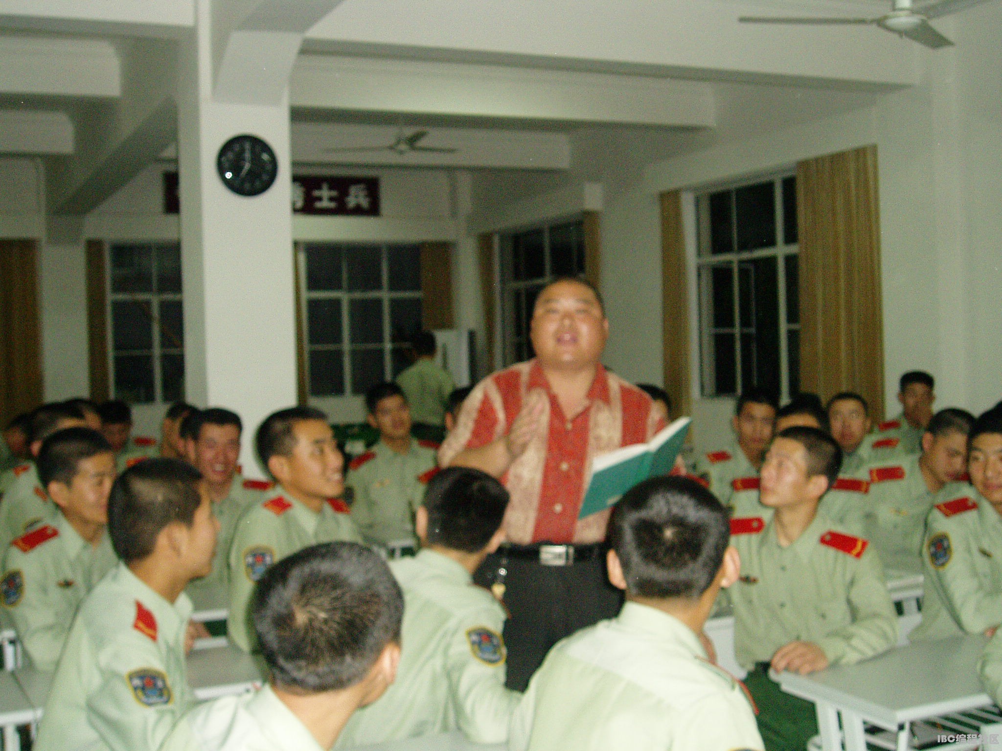 百度胖老师吧上海市公 安局轨道交通分局石宇玉老师求救  抖音快手百度贴吧百科图片视频知道搜索上海胖老师 ...